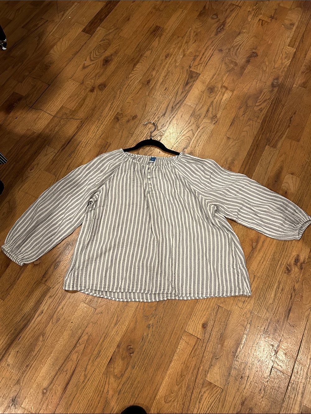 Old Navy White and Gray Striped Henley Blouse XL